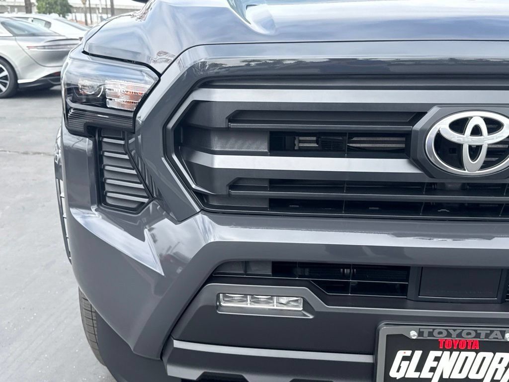 New 2026 Toyota Tacoma SR5 AWD/4WD image 13