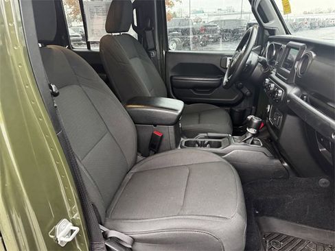 Certified 2023 Jeep Gladiator Sport w/ Trailer Tow Package image 13