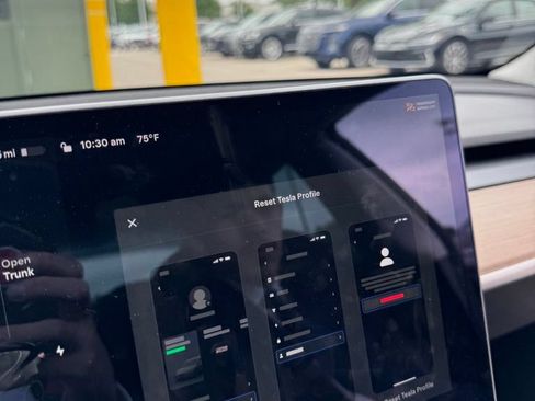 Used 2022 Tesla Model 3 Performance AWD/4WD image 13