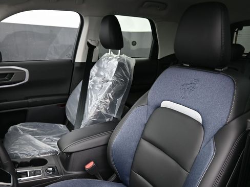 New 2025 Ford Bronco Sport Outer Banks w/ Outer Banks Tech Package+ image 18