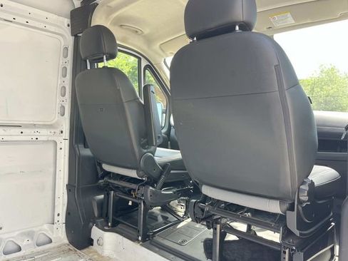 Used 2024 RAM ProMaster 2500 w/ Convenience Group FWD image 26