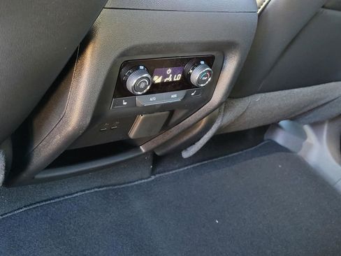 New 2026 Chevrolet Traverse High Country image 14