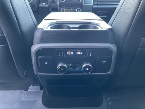 Used 2019 Ford Expedition XLT w/ Equipment Group 202A image 29