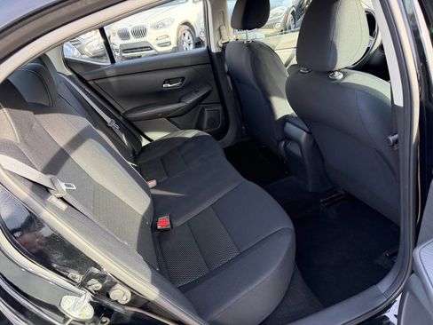 Used 2020 Nissan Sentra S image 8