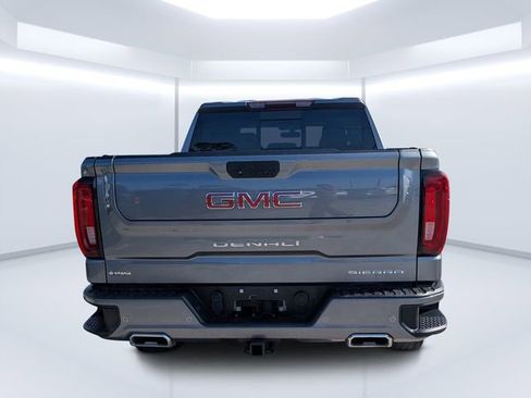 Used 2024 GMC Sierra 1500 Elevation w/ Preferred Package AWD/4WD image 4