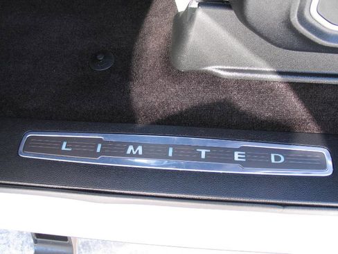 Used 2016 Ford F150 Limited w/ Trailer Tow Package image 19