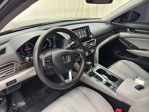 Used 2018 Honda Accord EX image 14