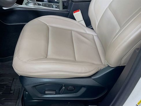 Certified 2023 Ford Explorer XLT w/ Equipment Group 202A AWD/4WD image 25