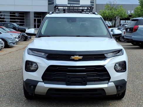 Used 2023 Chevrolet TrailBlazer LT w/ Convenience Package AWD/4WD image 8