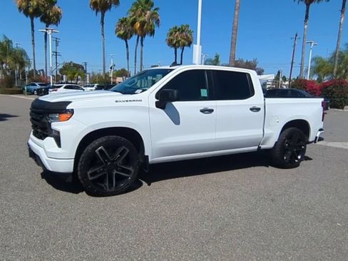 Used 2023 Chevrolet Silverado 1500 Custom RWD image 4