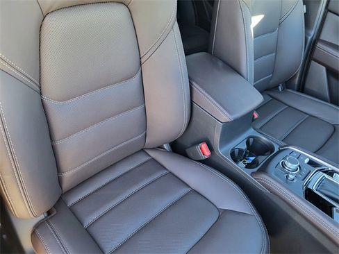 New 2025 MAZDA CX-5 Signature image 14