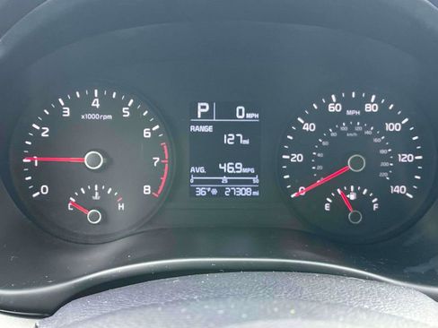 Used 2022 Kia Rio S image 21