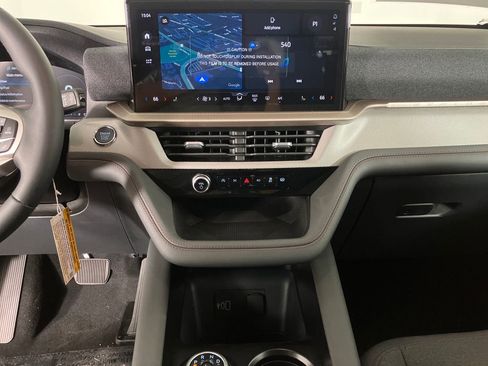 New 2026 Ford Explorer Active RWD image 28