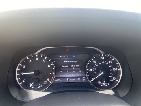 Used 2024 Nissan Frontier SL image 11