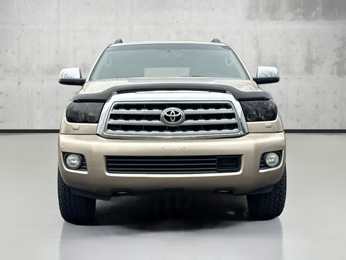 Used 2008 Toyota Sequoia Platinum image 2