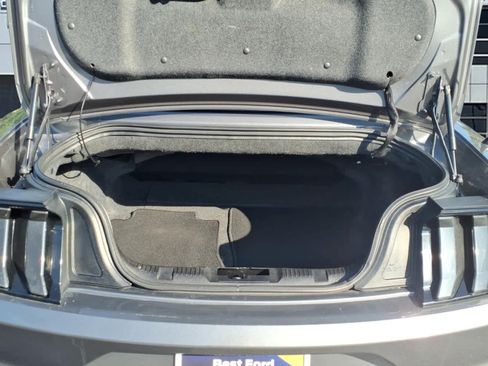 Used 2021 Ford Mustang Premium RWD image 6