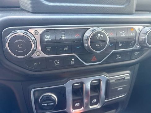 Used 2021 Jeep Wrangler Sport AWD/4WD image 7