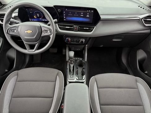 Used 2025 Chevrolet TrailBlazer LT image 10