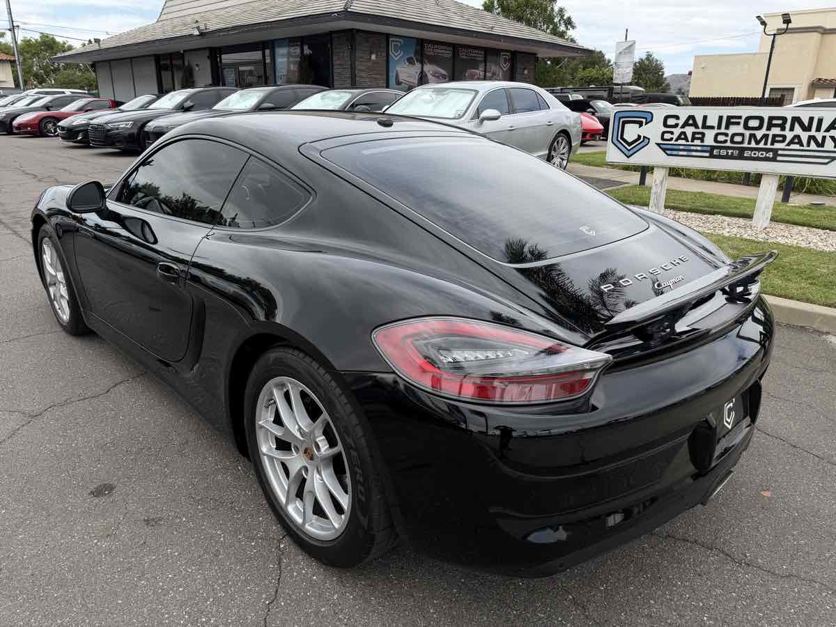Used 2014 Porsche Cayman RWD image 3