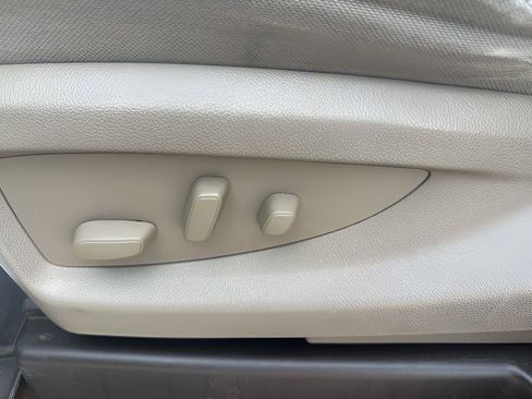 Used 2018 Chevrolet Silverado 1500 LT w/ All Star Edition image 21