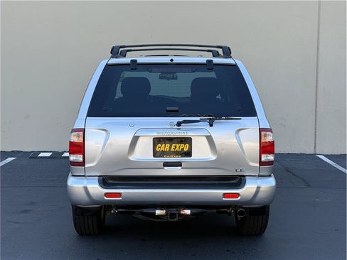 Used 2002 Nissan Pathfinder 4WD w/ (LTH) Leather Pkg image 5