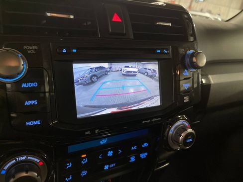 Used 2019 Toyota 4Runner Limited AWD/4WD image 23