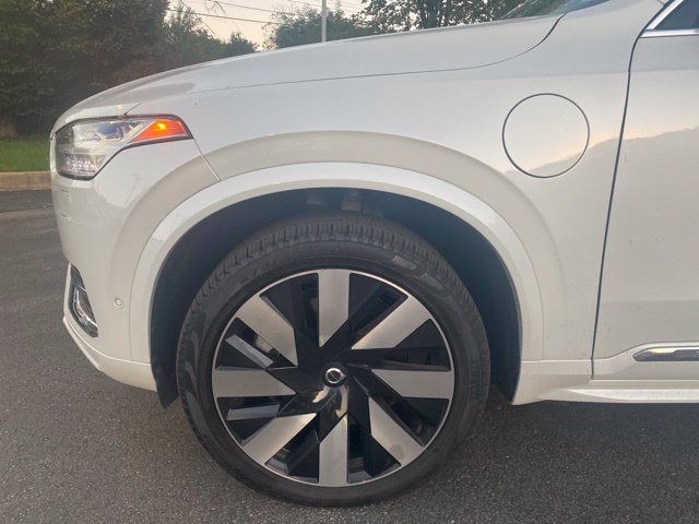 Used 2024 Volvo XC90 T8 Ultimate AWD/4WD image 9