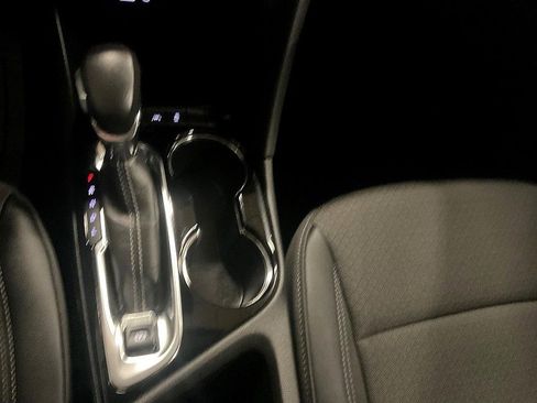 Used 2022 Buick Encore GX Preferred image 23