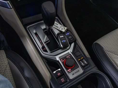 Used 2023 Subaru Forester Premium image 28