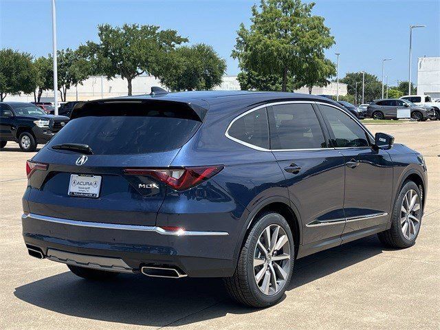 Used 2026 Acura MDX w/ Technology Package FWD image 4