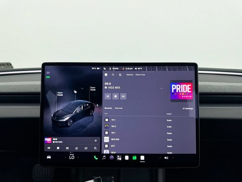 Used 2025 Tesla Model 3 Long Range AWD/4WD image 5