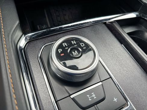 Used 2022 Ford Expedition Max Platinum AWD/4WD image 18