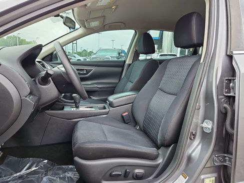 Used 2017 Nissan Altima 2.5 SV FWD image 24