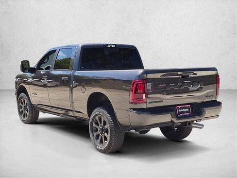 New 2026 RAM 2500 Laramie AWD/4WD image 8