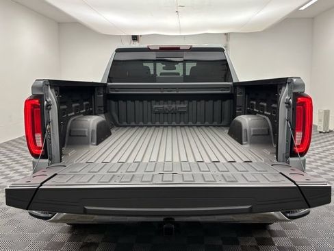 New 2026 GMC Sierra 1500 SLT w/ SLT Premium Plus Package AWD/4WD image 11