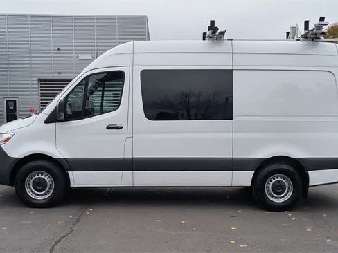 Used 2023 Mercedes-Benz Sprinter 2500 image 5