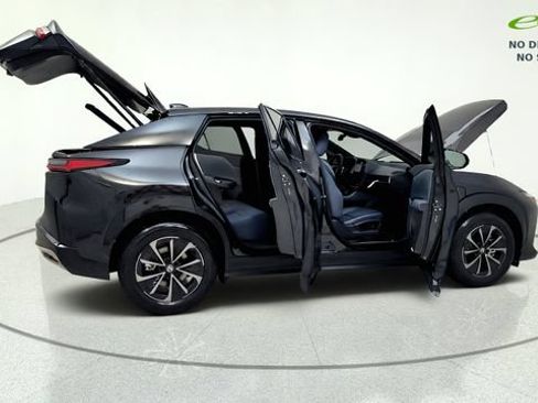 Used 2026 Lexus RZ 350e 2WD w/ Convenience Package image 19
