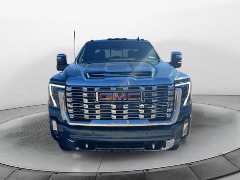 New 2026 GMC Sierra 2500 Denali w/ Technology Package image 8