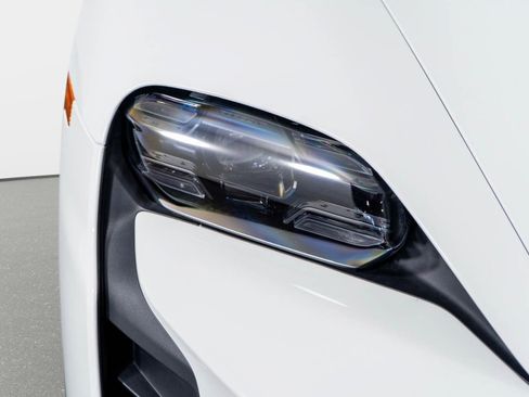 Used 2024 Porsche Taycan GTS w/ Premium Package (P6U) image 40