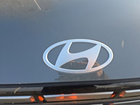 Used 2024 Hyundai Santa Fe SEL image 6