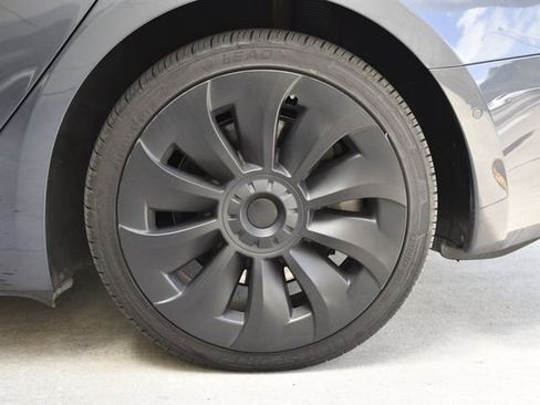 Used 2022 Tesla Model 3 RWD image 29