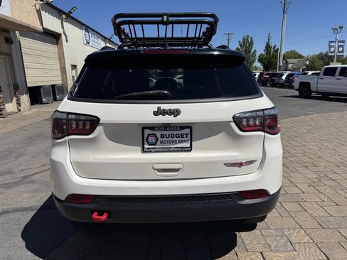 Used 2020 Jeep Compass Trailhawk AWD/4WD image 3