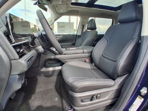 New 2026 INFINITI QX80 Pure w/ Cargo Package image 19