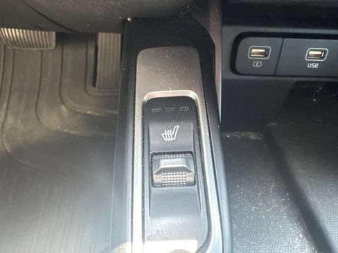 Used 2021 Kia Sorento S FWD image 15