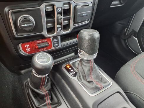 Used 2020 Jeep Gladiator Rubicon w/ Trailer Tow Package image 25