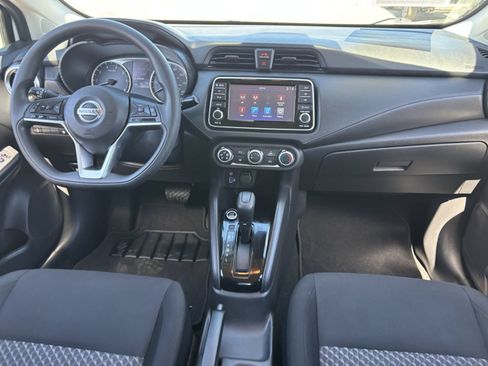 Used 2021 Nissan Versa S FWD image 16