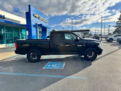 Used 2014 RAM 1500 Express image 8