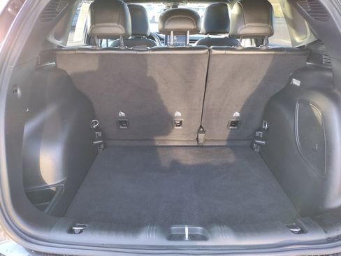 Used 2023 Jeep Compass Limited w/ Sun and Sound Group image 10