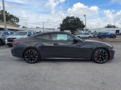 New 2026 BMW M440i Coupe image 4