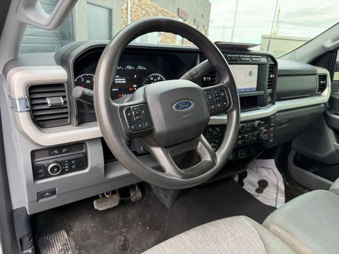 Used 2024 Ford F250 XLT w/ FX4 Off-Road Package image 8